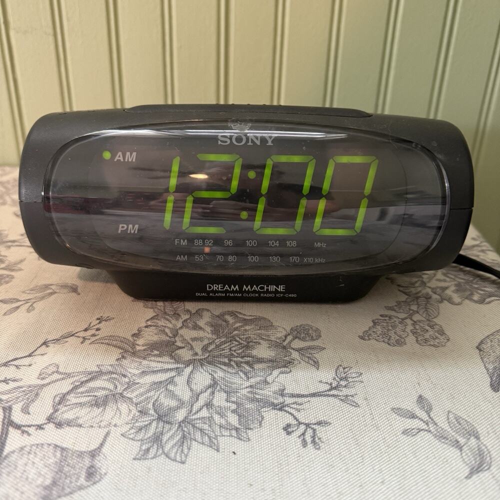 Sony Dream Machine Dual Alarm FM AM Clock Radio ICF-C490 Black Tested & Working